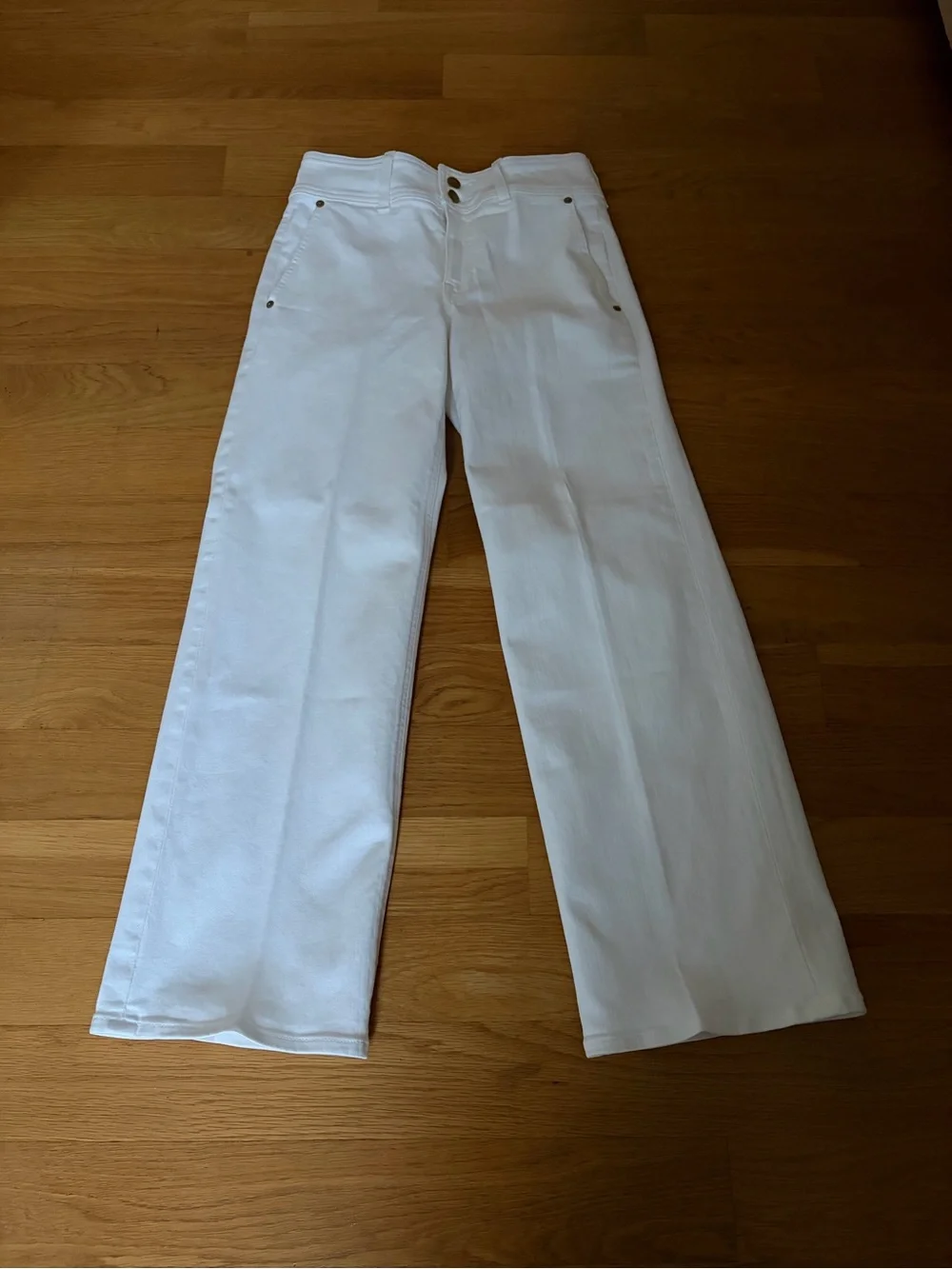 NWT J. Crew White Wide-Leg Jeans with High Rise